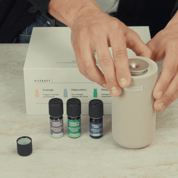 Allumez le diffuseur en restant appuyé 3 secondes sur le bouton marche